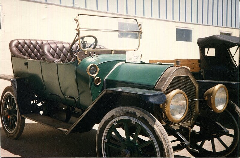 1912 Russell 26